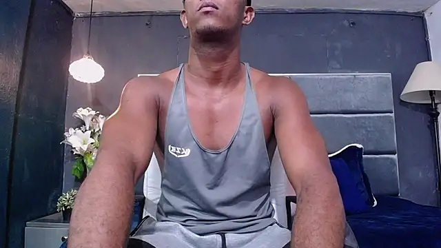 Snapshot of blackbignude chatting on October 26, 2025, 1:33 am blackbignude online show from October 26, 2025, 1:33 am