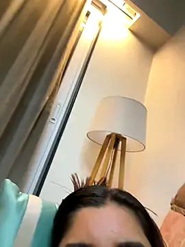 Snapshot of desitease chatting on November 10, 2025, 7:24 pm desitease online show from November 10, 2025, 7:24 pm