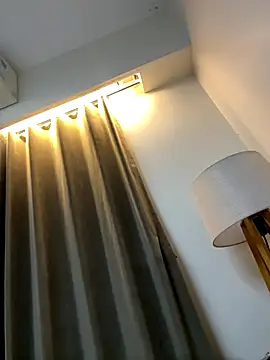 Snapshot of desitease chatting on December 15, 2025, 8:35 pm desitease online show from December 15, 2025, 8:35 pm