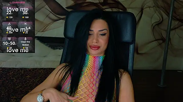 NaomiScarlet online show from October 25, 2025, 4:53 am