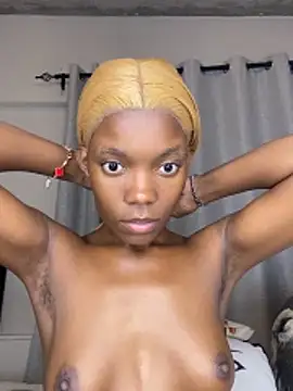 Snapshot of prettydollyy chatting on March 26, 2026, 5:07 pm prettydollyy online show from March 26, 2026, 5:07 pm
