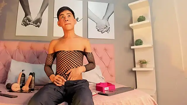 Jim twink online show from September 20, 2025, 2:12 am