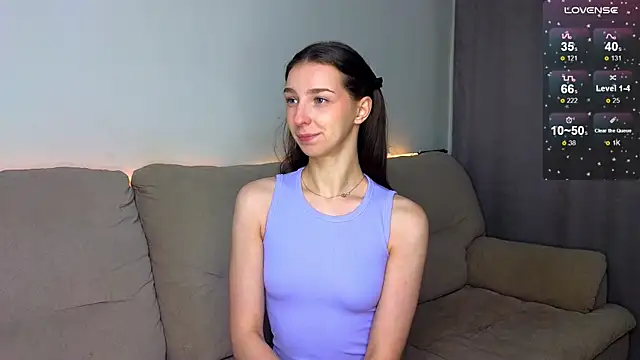 Snapshot of Made_for_Love chatting on November 17, 2025, 2:12 pm Made for Love online show from November 17, 2025, 2:12 pm