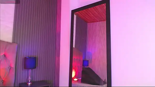 Snapshot of Bonnali_lune chatting on November 13, 2025, 10:41 pm Bonnali lune online show from November 13, 2025, 10:41 pm