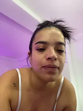 JuanitaMore01 online show from February 1, 2026, 4:38 pm