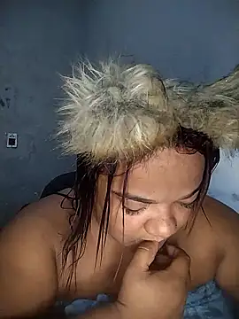 melcarioca1111 online show from January 10, 2026, 7:48 pm