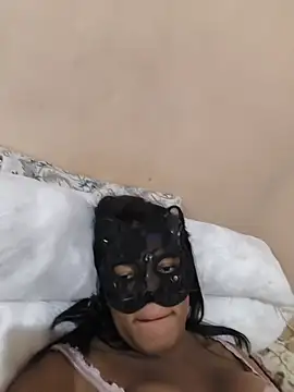 Snapshot of DuCreu chatting on November 22, 2025, 3:38 am DuCreu online show from November 22, 2025, 3:38 am