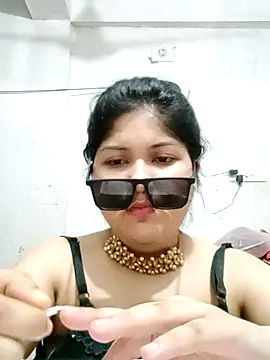 Snapshot of Nusrat-N chatting on September 23, 2025, 2:42 pm Nusrat-N online show from September 23, 2025, 2:42 pm