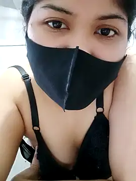 Snapshot of Nusrat-N chatting on September 24, 2025, 2:48 am Nusrat-N online show from September 24, 2025, 2:48 am