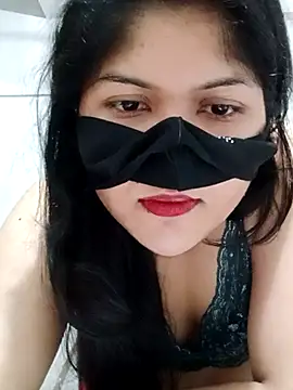 Snapshot of Nusrat-N chatting on October 21, 2025, 2:07 pm Nusrat-N online show from October 21, 2025, 2:07 pm