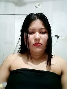Snapshot of Nusrat-N chatting on April 24, 2026, 1:02 pm Nusrat-N online show from April 24, 2026, 1:02 pm