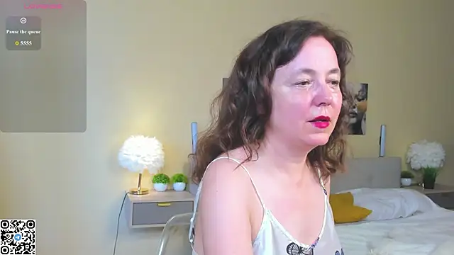 Snapshot of Kira_Adler chatting on June 7, 2026, 12:59 am Kira Adler online show from June 7, 2026, 12:59 am