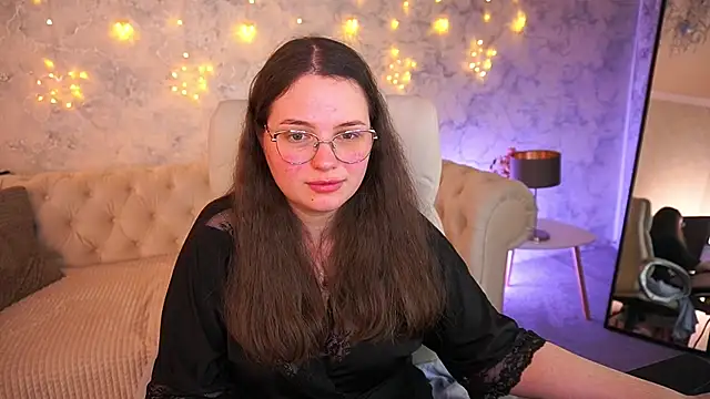 Snapshot of SophieDreamss chatting on March 9, 2026, 11:20 pm SophieDreamss online show from March 9, 2026, 11:20 pm