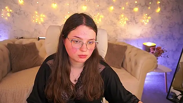 Snapshot of SophieDreamss chatting on March 14, 2026, 8:58 pm SophieDreamss online show from March 14, 2026, 8:58 pm