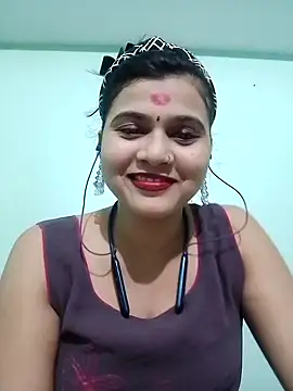 Snapshot of Kavya-Tiwari chatting on October 5, 2025, 6:50 pm Kavya-Tiwari online show from October 5, 2025, 6:50 pm