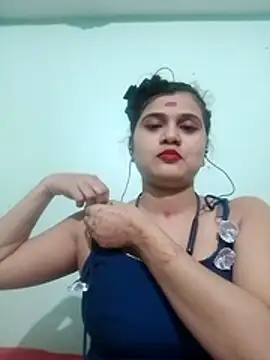 Snapshot of Kavya-Tiwari chatting on November 8, 2025, 7:01 pm Kavya-Tiwari online show from November 8, 2025, 7:01 pm