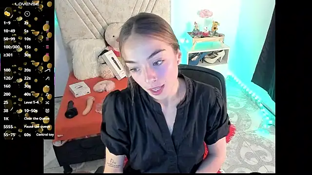 Mia Victoria22 online show from July 5, 2026, 2:29 am