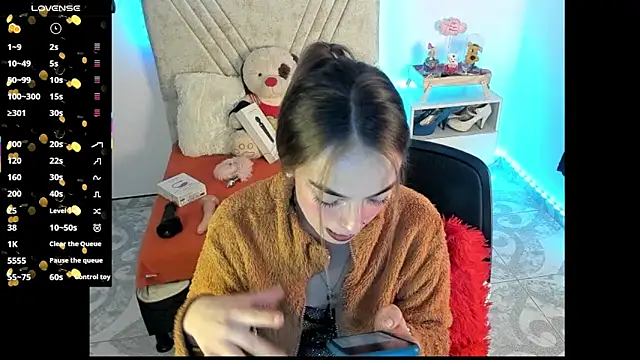 Mia Victoria22 online show from July 7, 2026, 1:41 am