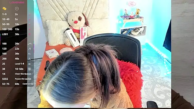 Mia Victoria22 online show from July 15, 2026, 1:44 am