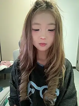 lelebaybay888 online show from March 19, 2026, 7:29 pm