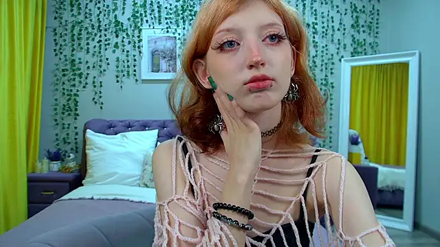 Snapshot of MistyMarlo chatting on September 18, 2025, 6:15 am MistyMarlo online show from September 18, 2025, 6:15 am