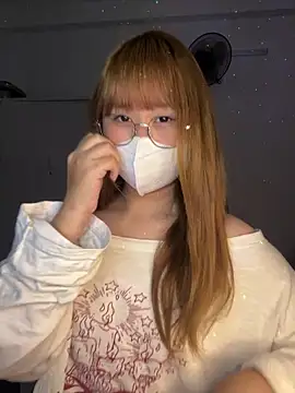 Meowyeuk6 online show from March 6, 2026, 5:59 am