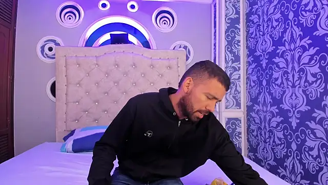 Snapshot of magnus_serket chatting on December 1, 2025, 11:37 am magnus serket online show from December 1, 2025, 11:37 am