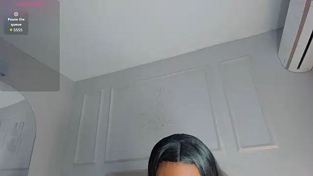 Snapshot of Anamonrroe chatting on February 8, 2026, 8:01 pm Anamonrroe online show from February 8, 2026, 8:01 pm