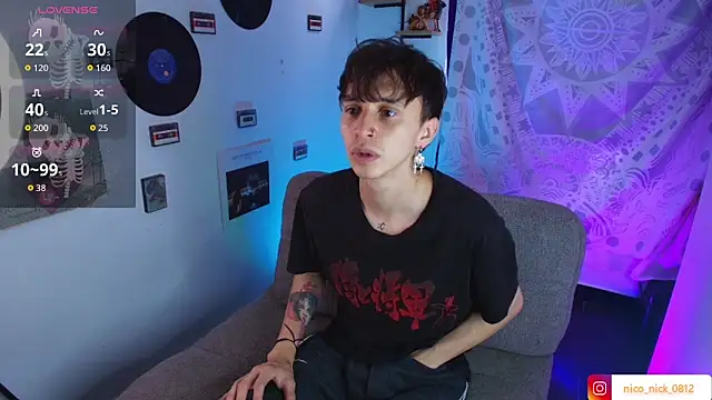 Snapshot of Nick_Bangover_ chatting on November 30, 2025, 6:56 pm Nick Bangover online show from November 30, 2025, 6:56 pm