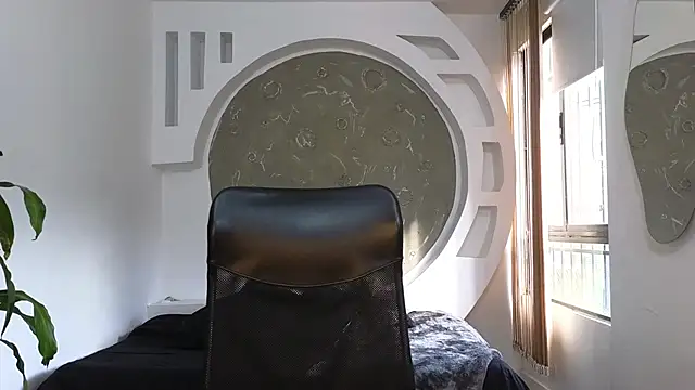 Rafael Mendezz online show from October 4, 2025, 8:40 pm