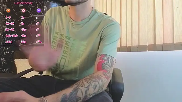 Snapshot of Rafael_Mendezz chatting on June 10, 2026, 8:52 pm Rafael Mendezz online show from June 10, 2026, 8:52 pm