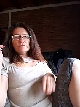 Merida2276 online show from October 17, 2025, 3:14 pm