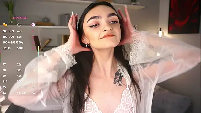 Morena Dolce online show from October 3, 2025, 4:20 am