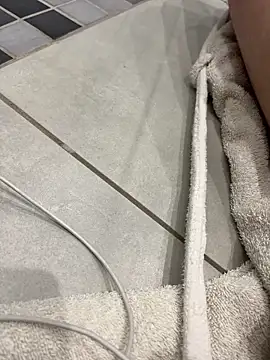 mathias67078 online show from February 12, 2026, 4:57 pm