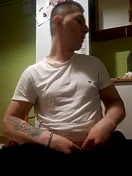 Snapshot of Aranox098 chatting on November 8, 2025, 12:11 am Aranox098 online show from November 8, 2025, 12:11 am