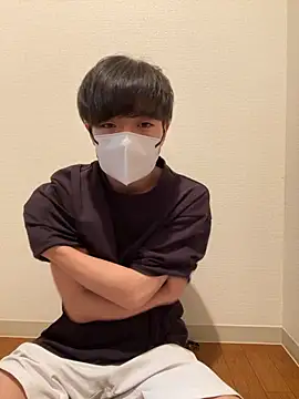 Snapshot of Yuma0718 chatting on December 3, 2025, 4:38 pm Yuma0718 online show from December 3, 2025, 4:38 pm