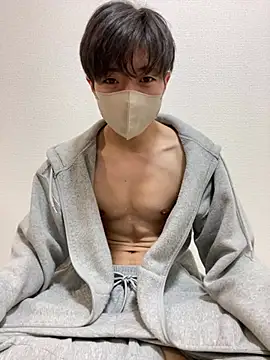 Snapshot of Yuma0718 chatting on January 9, 2026, 2:20 pm Yuma0718 online show from January 9, 2026, 2:20 pm