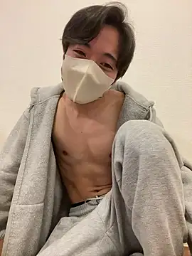 Snapshot of Yuma0718 chatting on February 13, 2026, 11:39 am Yuma0718 online show from February 13, 2026, 11:39 am