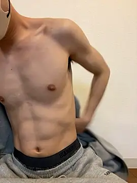 Snapshot of Yuma0718 chatting on February 27, 2026, 7:52 am Yuma0718 online show from February 27, 2026, 7:52 am