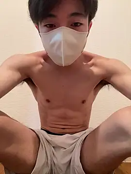 Snapshot of Yuma0718 chatting on February 28, 2026, 2:45 am Yuma0718 online show from February 28, 2026, 2:45 am