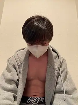 Snapshot of Yuma0718 chatting on March 5, 2026, 12:45 pm Yuma0718 online show from March 5, 2026, 12:45 pm