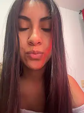 miel latina online show from December 15, 2025, 4:33 pm