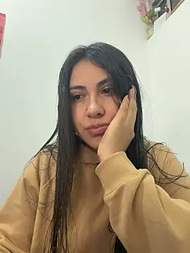 miel latina online show from July 1, 2026, 9:14 pm