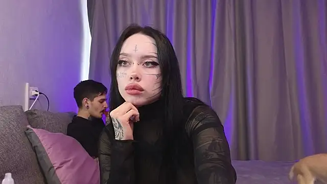 Snapshot of Somniyaa chatting on November 24, 2025, 10:26 am Somniyaa online show from November 24, 2025, 10:26 am