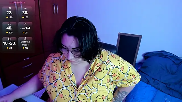 Snapshot of moira_smiler chatting on July 17, 2026, 9:16 am moira smiler online show from July 17, 2026, 9:16 am