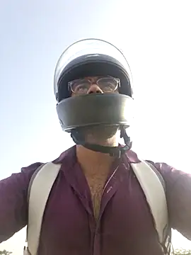 Snapshot of YoursThickDick chatting on September 20, 2025, 2:56 am YoursThickDick online show from September 20, 2025, 2:56 am