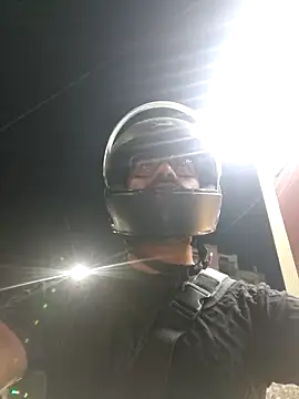 Snapshot of YoursThickDick chatting on September 26, 2025, 3:49 pm YoursThickDick online show from September 26, 2025, 3:49 pm