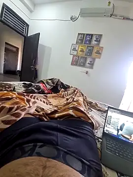 Snapshot of YoursThickDick chatting on October 11, 2025, 4:44 am YoursThickDick online show from October 11, 2025, 4:44 am