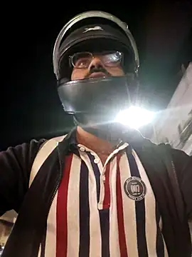 YoursThickDick online show from February 13, 2026, 4:03 pm