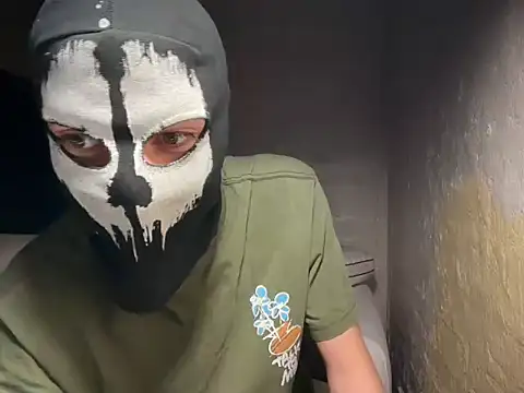 hunterpervhot online show from July 16, 2026, 2:28 am